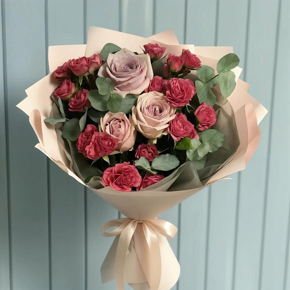 Букет цветов из: Гвоздики и Розы в Приозерском