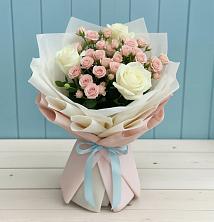 Букет цветов из:  Розы в Приозерском