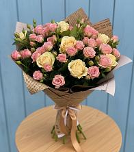 Букет цветов из:  Розы в Приозерском