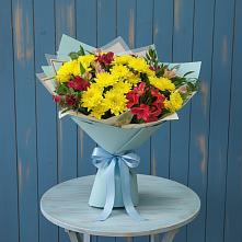 Букет цветов из:  Альстромерии и Хризантемы в Приозерском