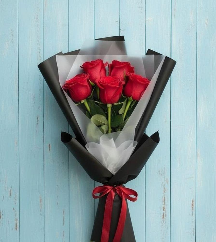 Букет цветов из: Розы в Приозерском