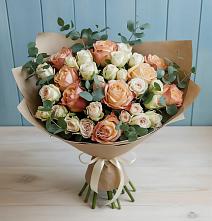 Букет цветов из:  Альстромерии и Розы #REPLACE_PRED# Приозерском